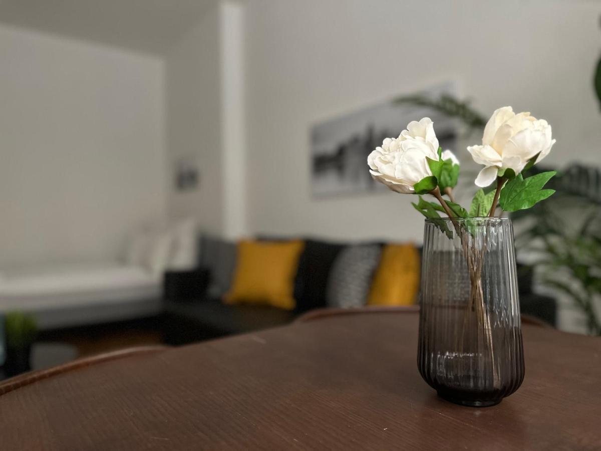 Standard Apartment By Hi5 - Petofi 12 Budapešť Exteriér fotografie